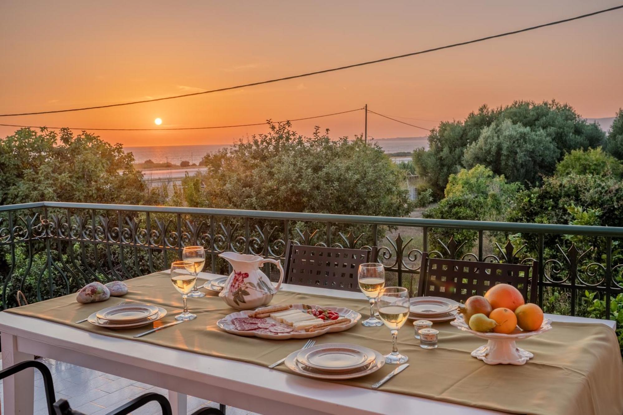 Ariadni Sea View Apartment Minia Екстер'єр фото