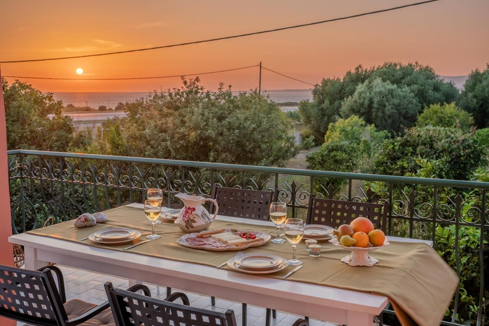 Ariadni Sea View Apartment Minia Екстер'єр фото